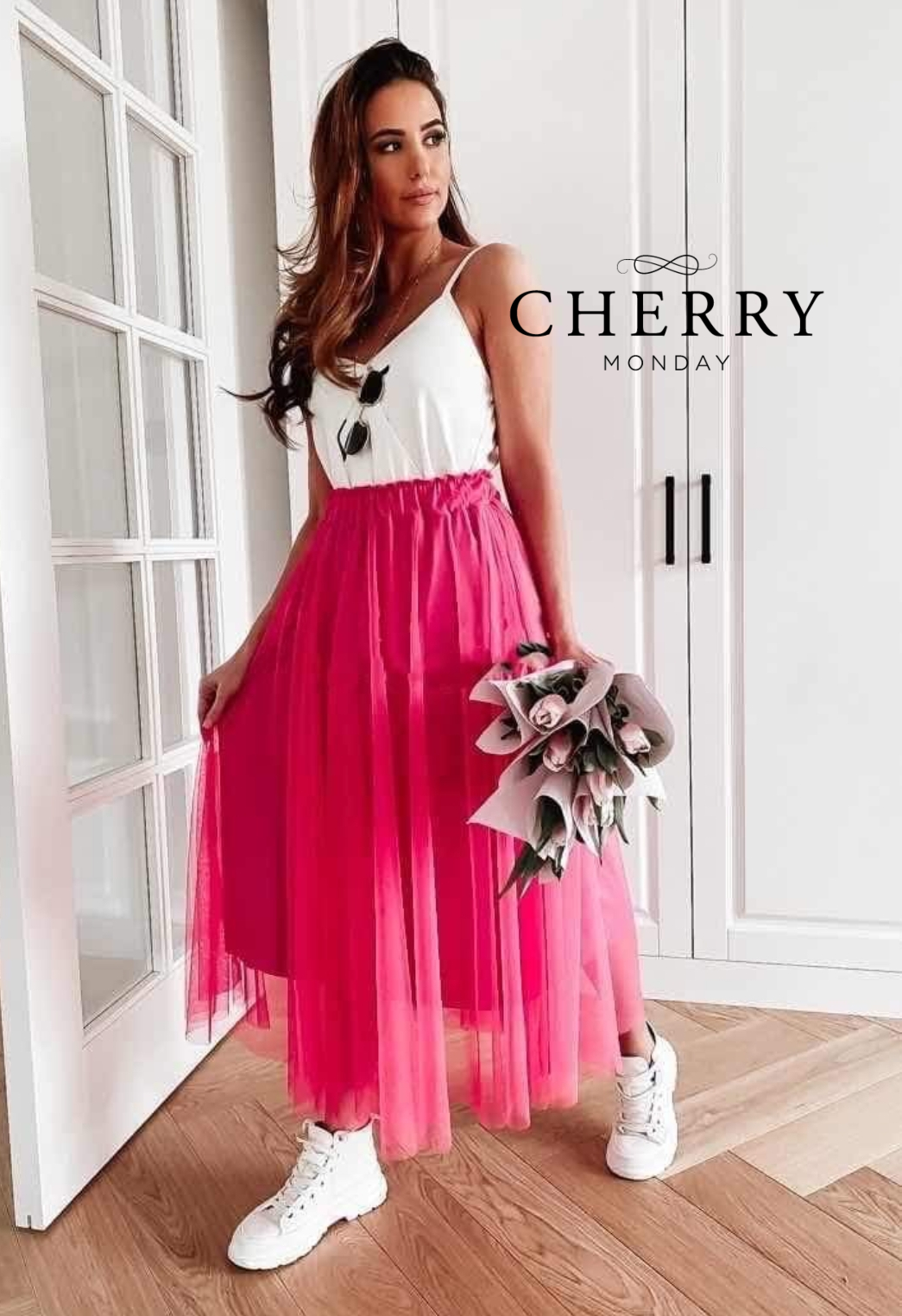 Daljše krilo iz tila