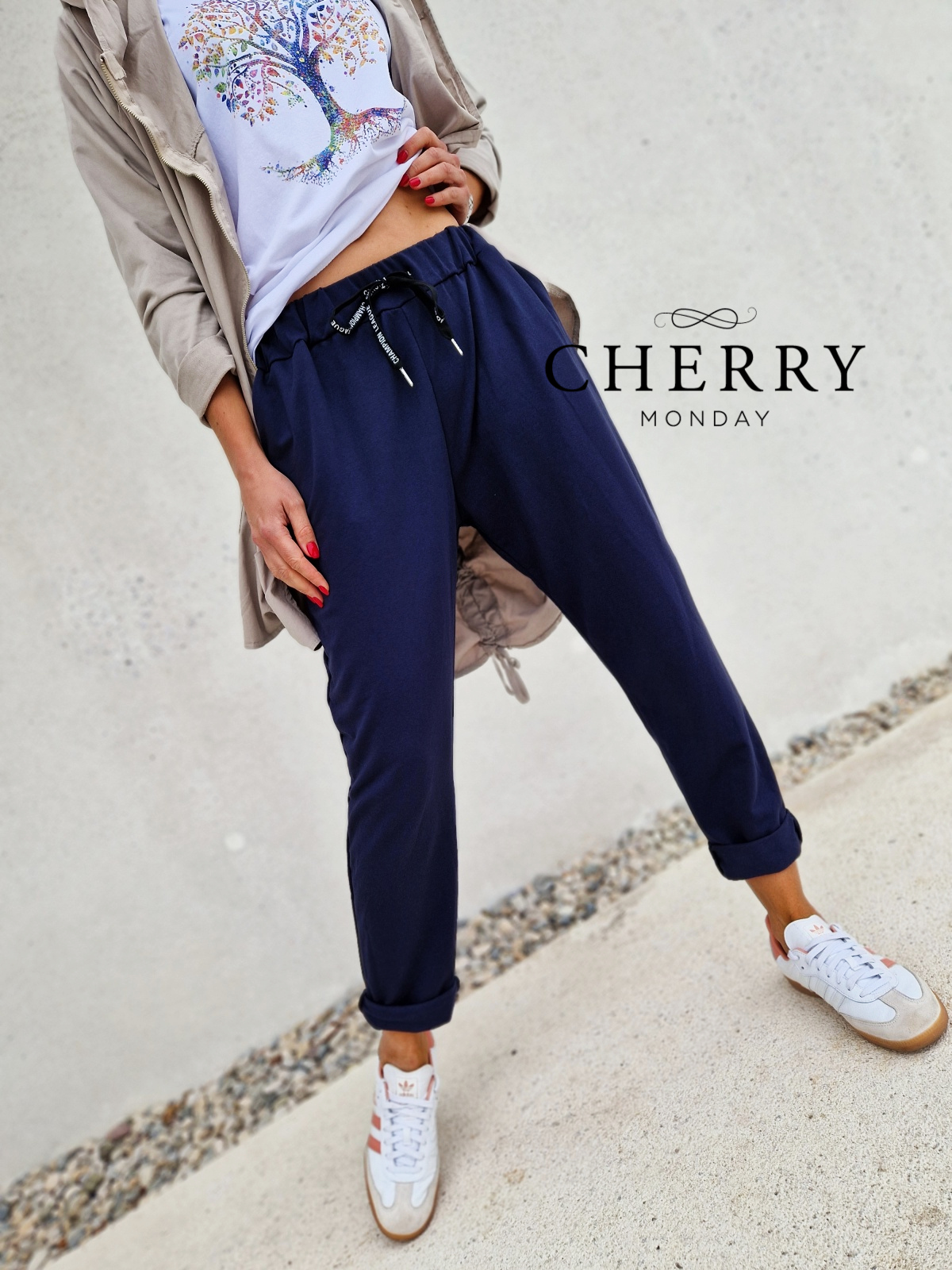 Plus size hlacna trenirka 13