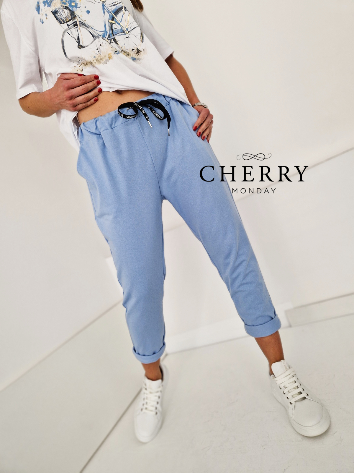 Plus size hlačna trenirka