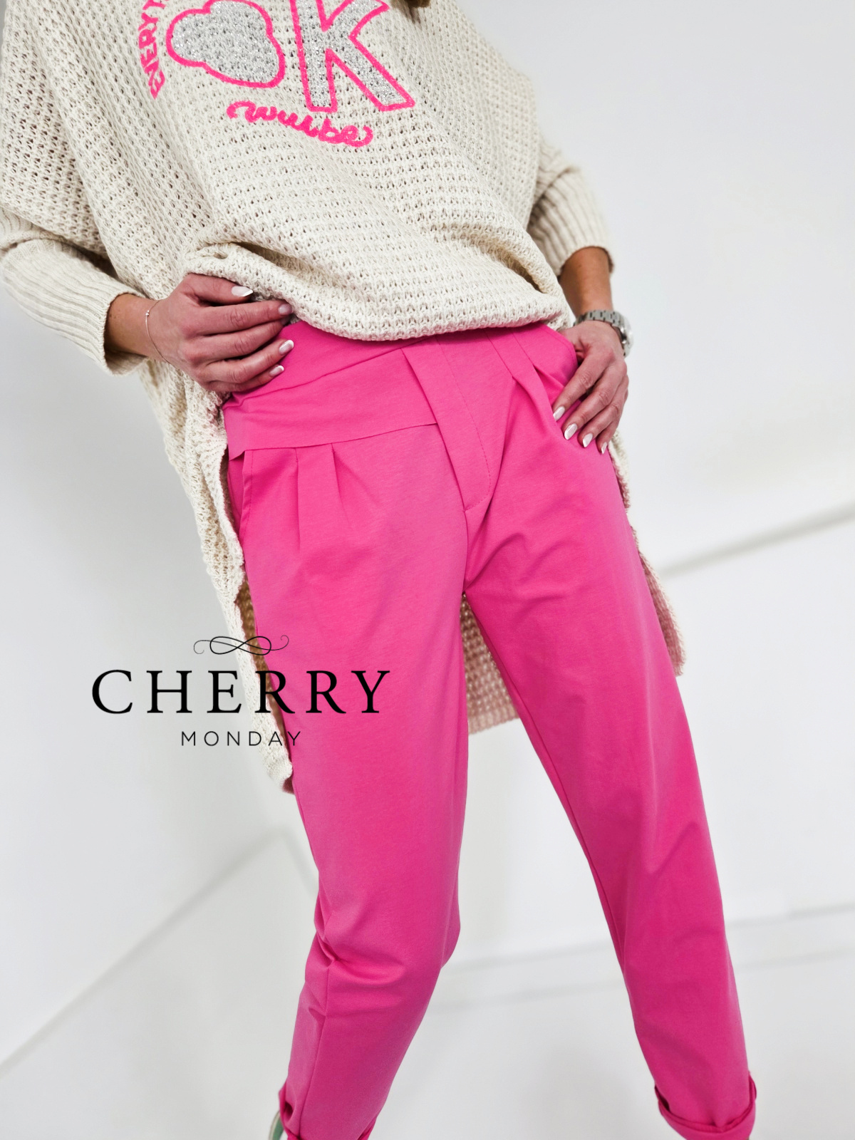 Modne elastične hlače