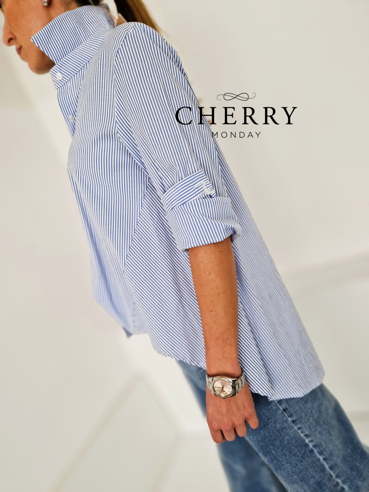 Črtasta srajca asimetrične dolžine