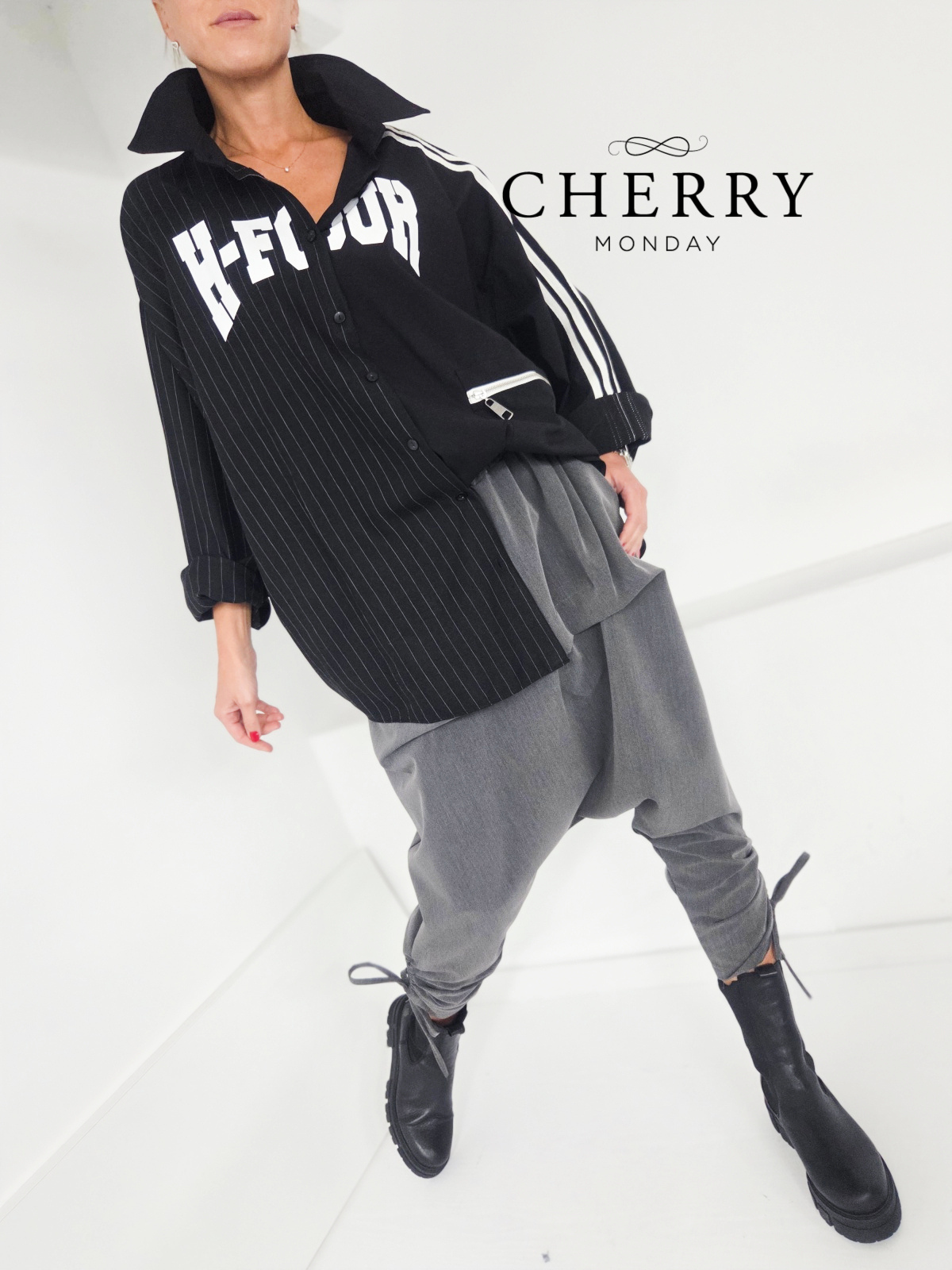 Oversize srajca kombiniranega stila