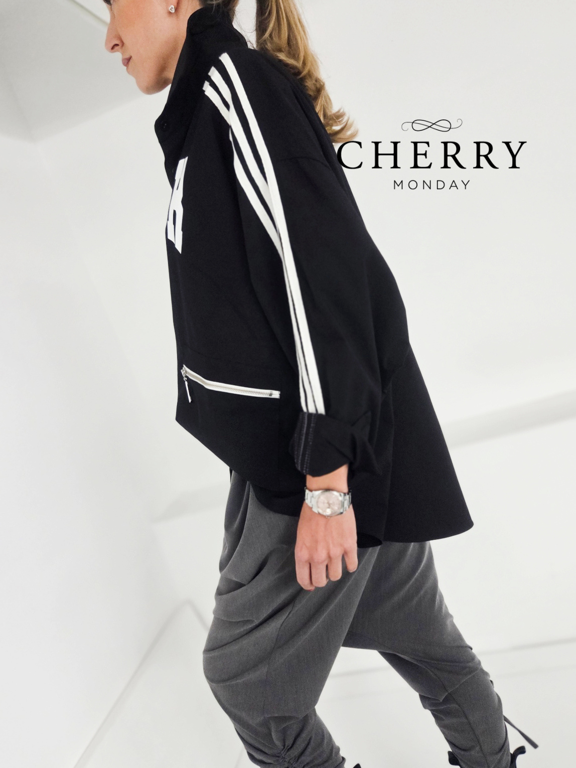 Oversize srajca kombiniranega stila