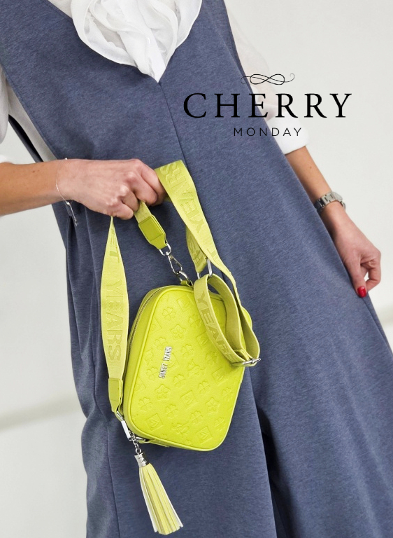 Mala torbica z vzorcem