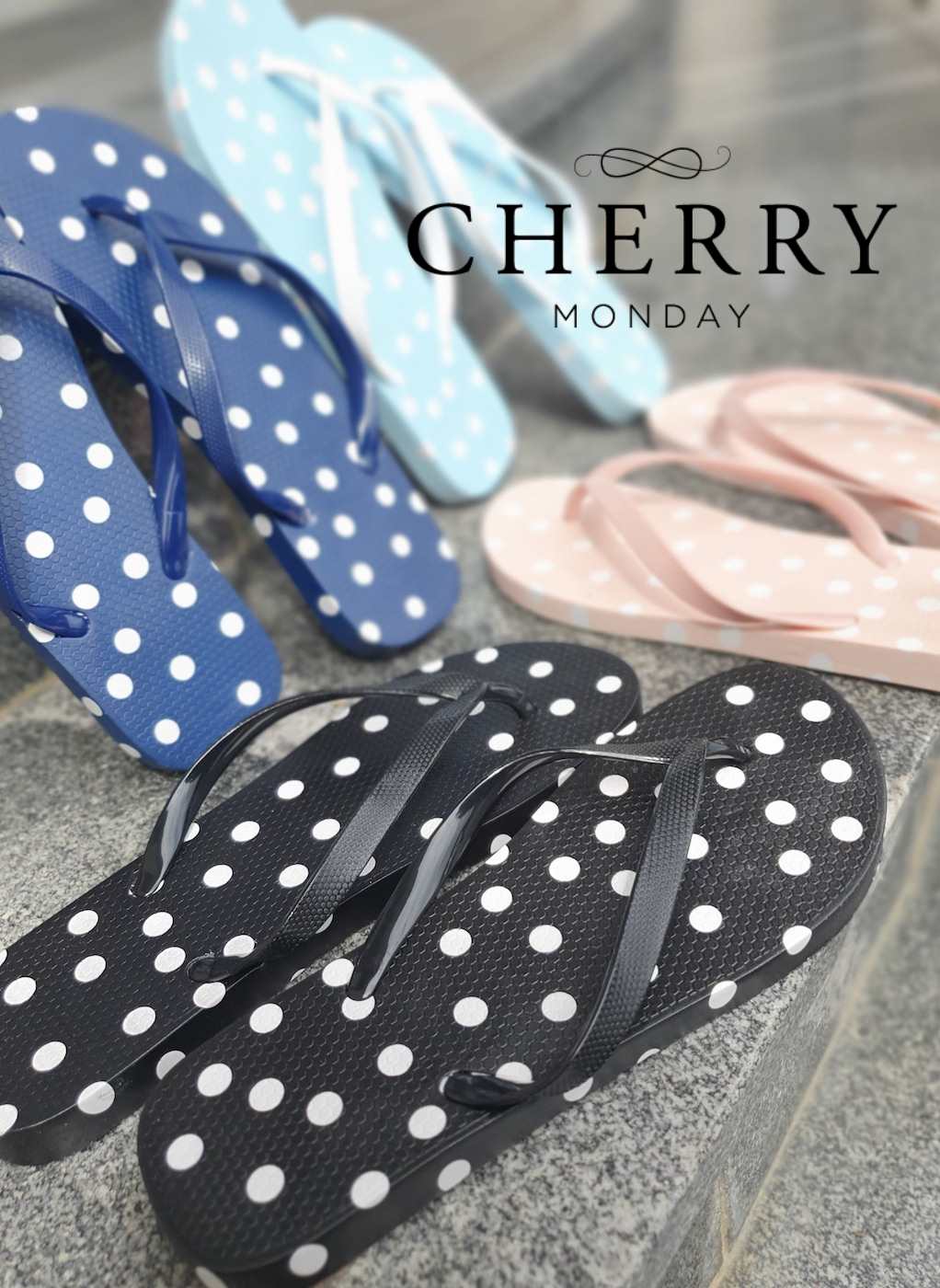 Japonke s pikami-roza velikost 36