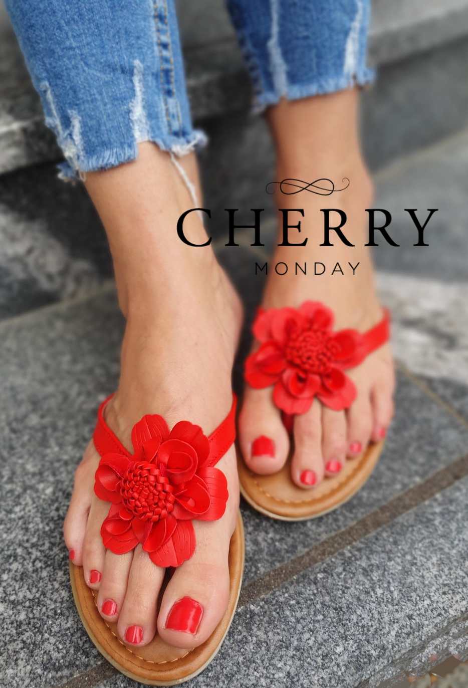 Japonke z rožo velikost 38