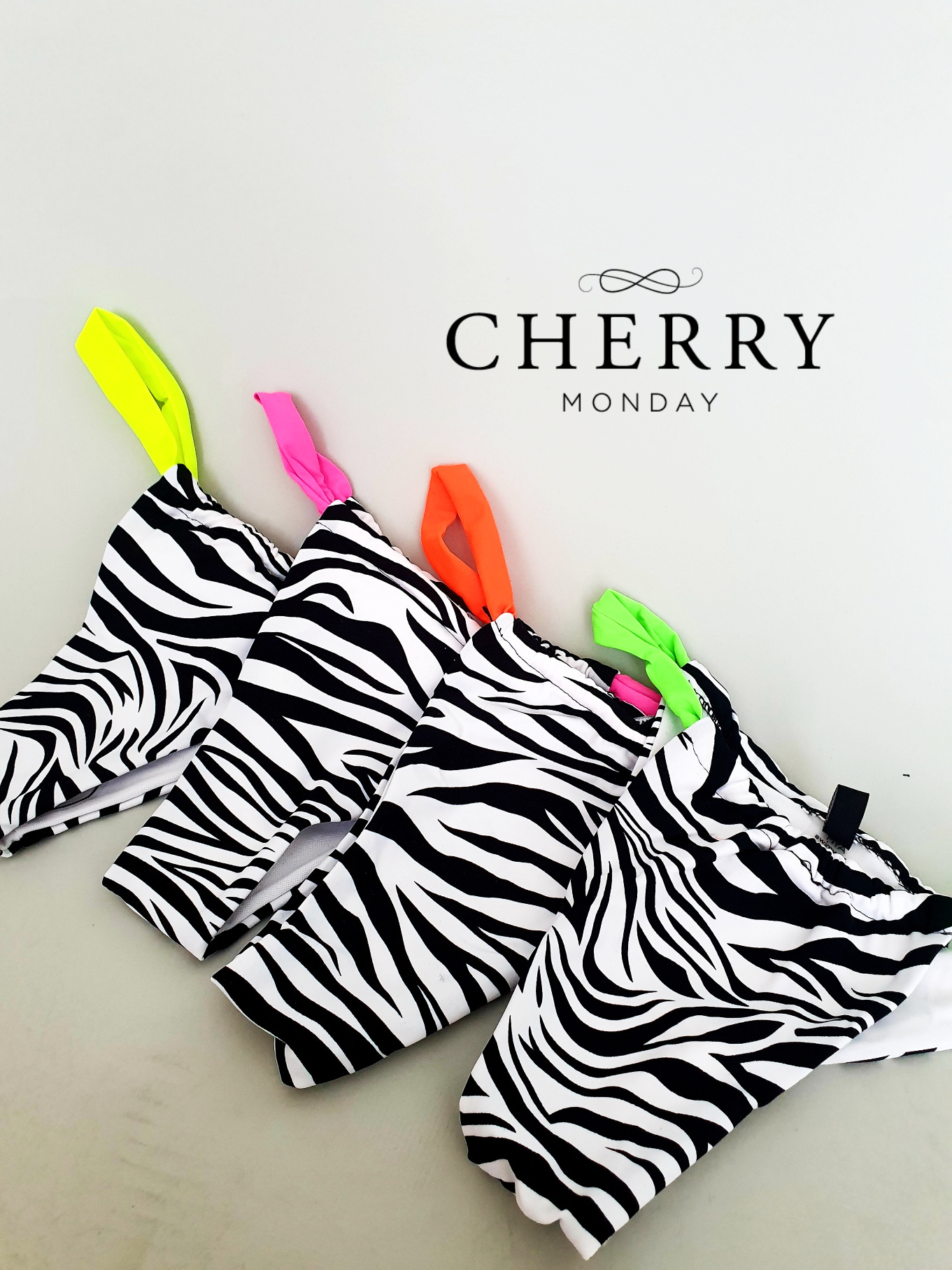 Kopalke bikini zebra