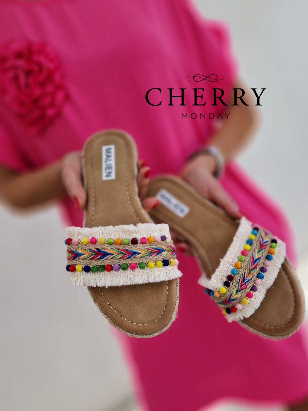 Pisani modni natikači