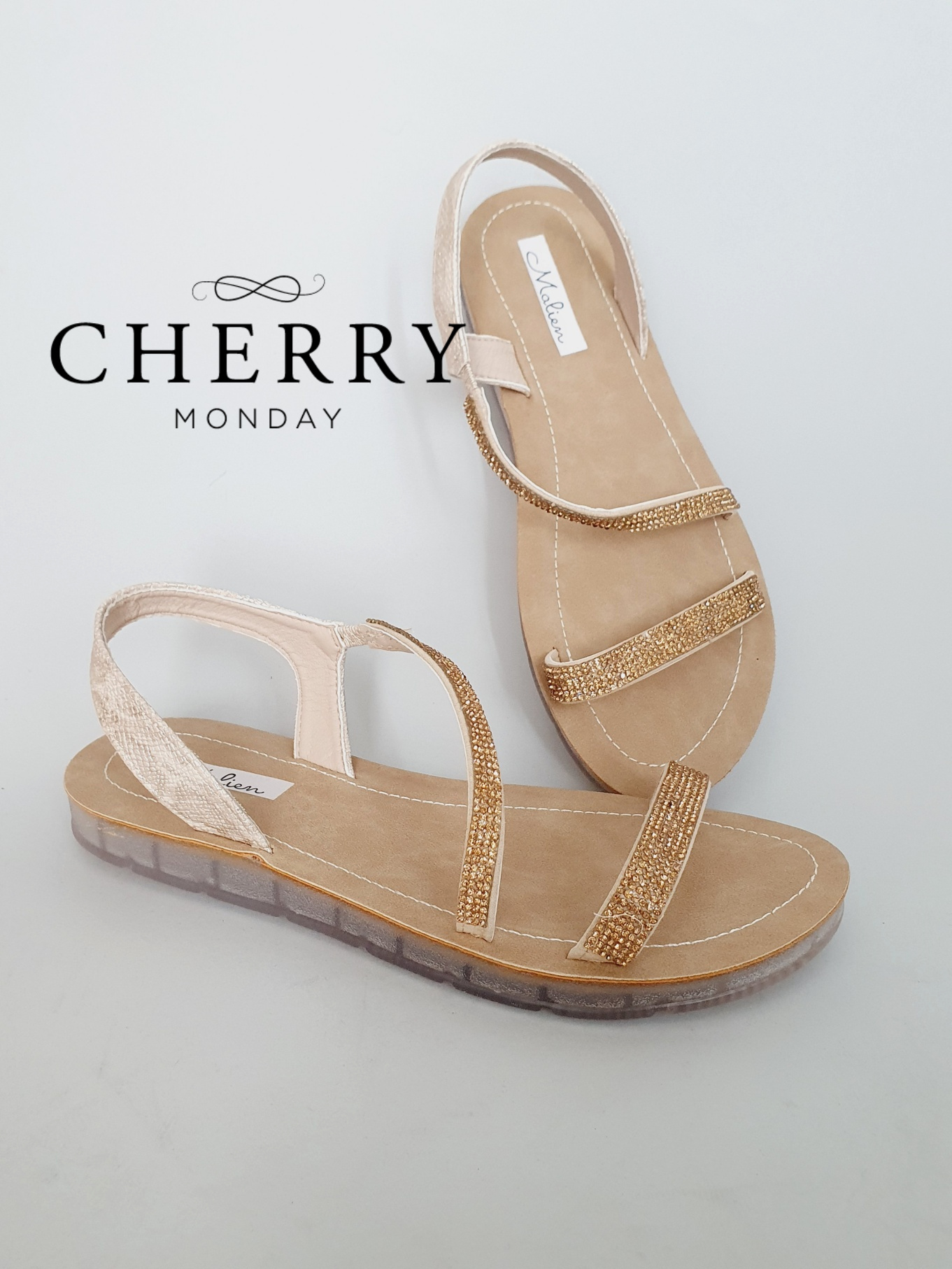 Sandali z zlatimi bleščicami velikost 36