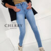 Svetle jeans hlače - plus size