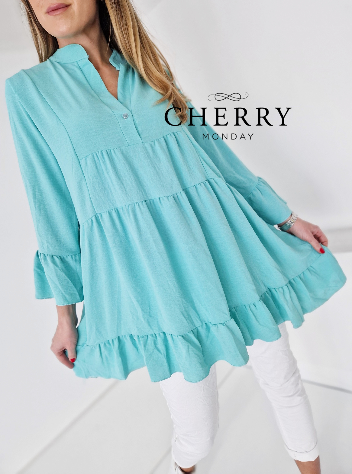 Hit tunika zvončkastega kroja