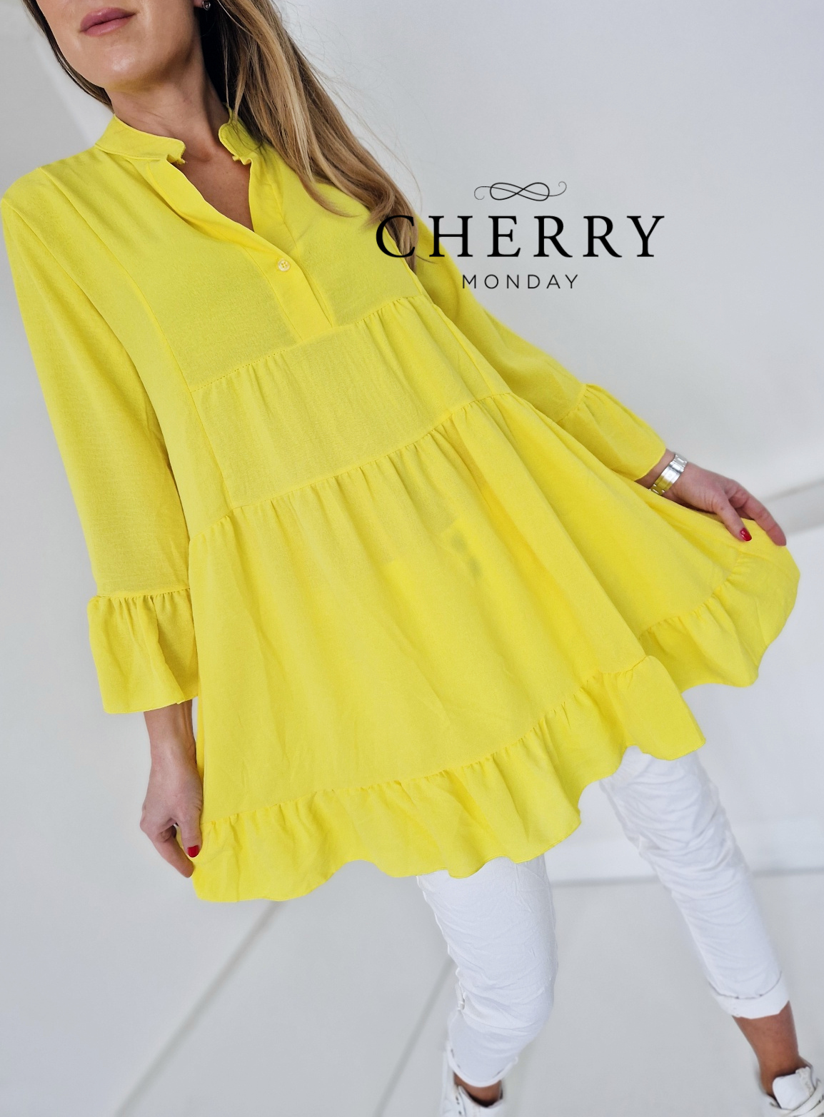 Hit tunika zvončkastega kroja