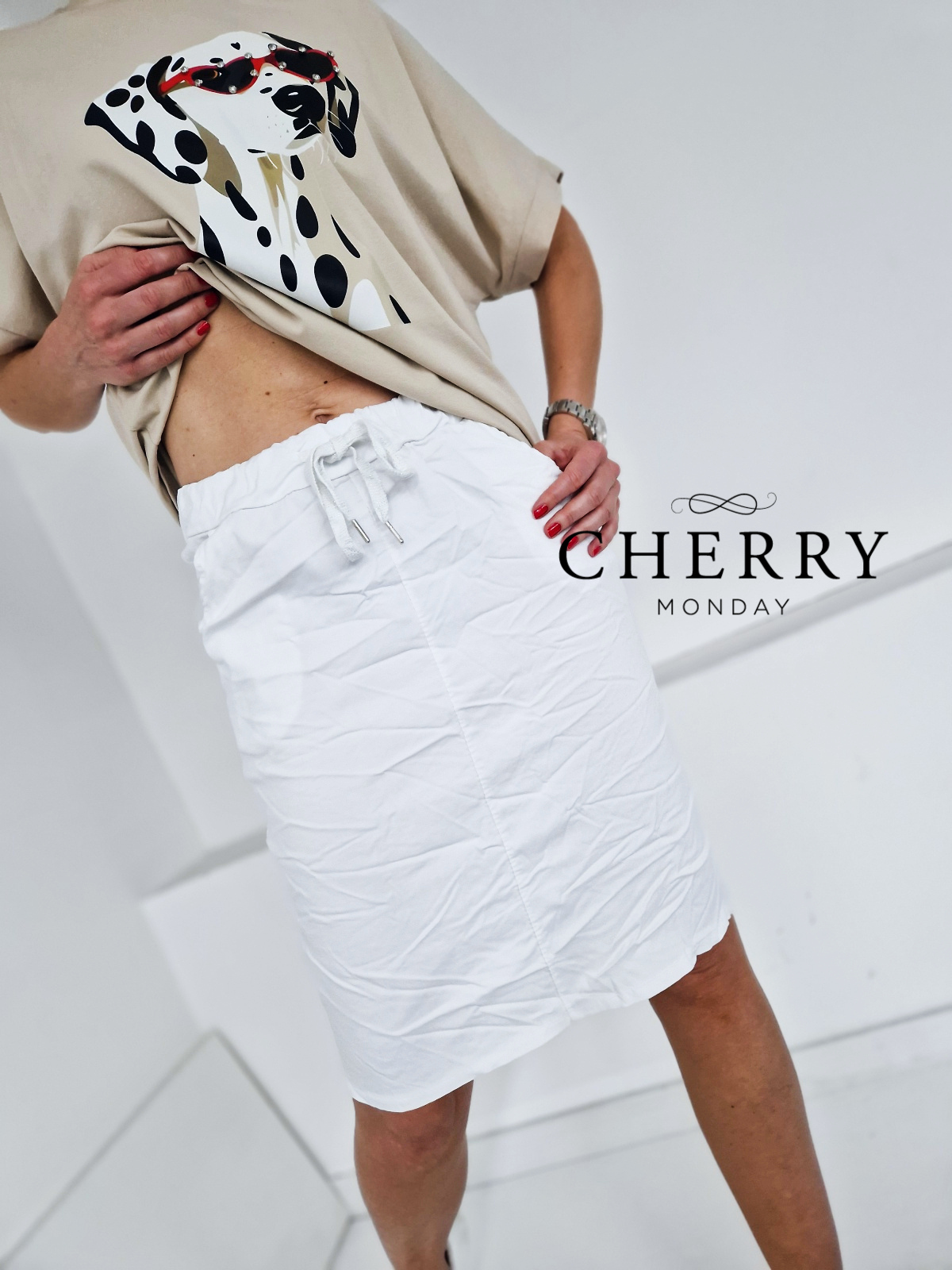 Modno športno krilo