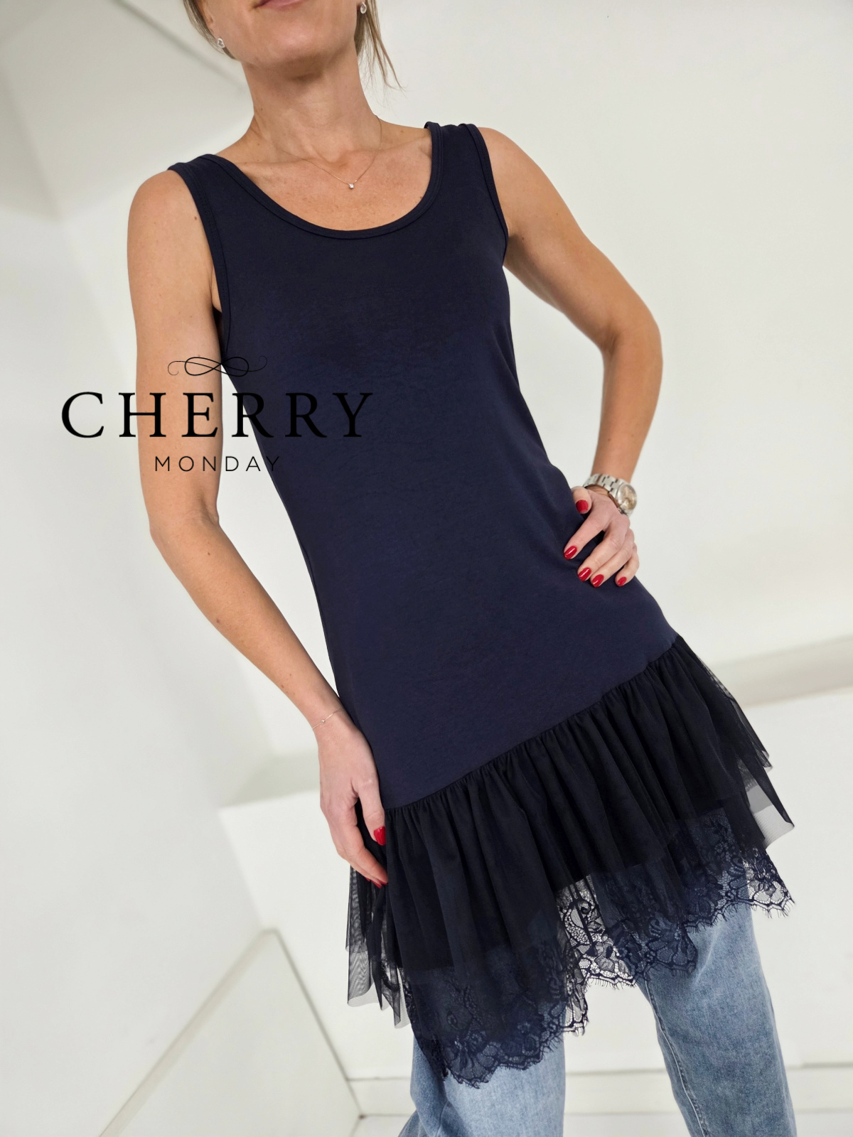 Tunika s tilom in čipko