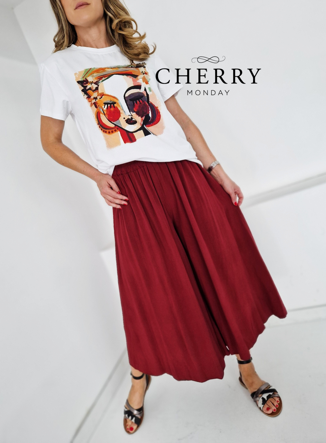 Majica z umetniškim potiskom obraza