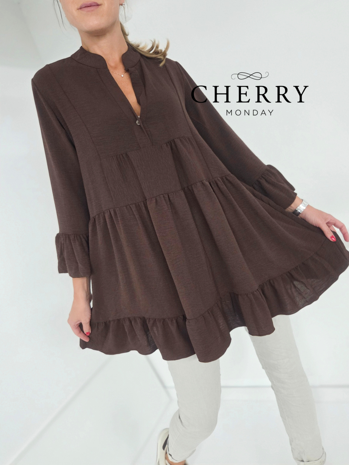 Hit tunika zvončkastega kroja