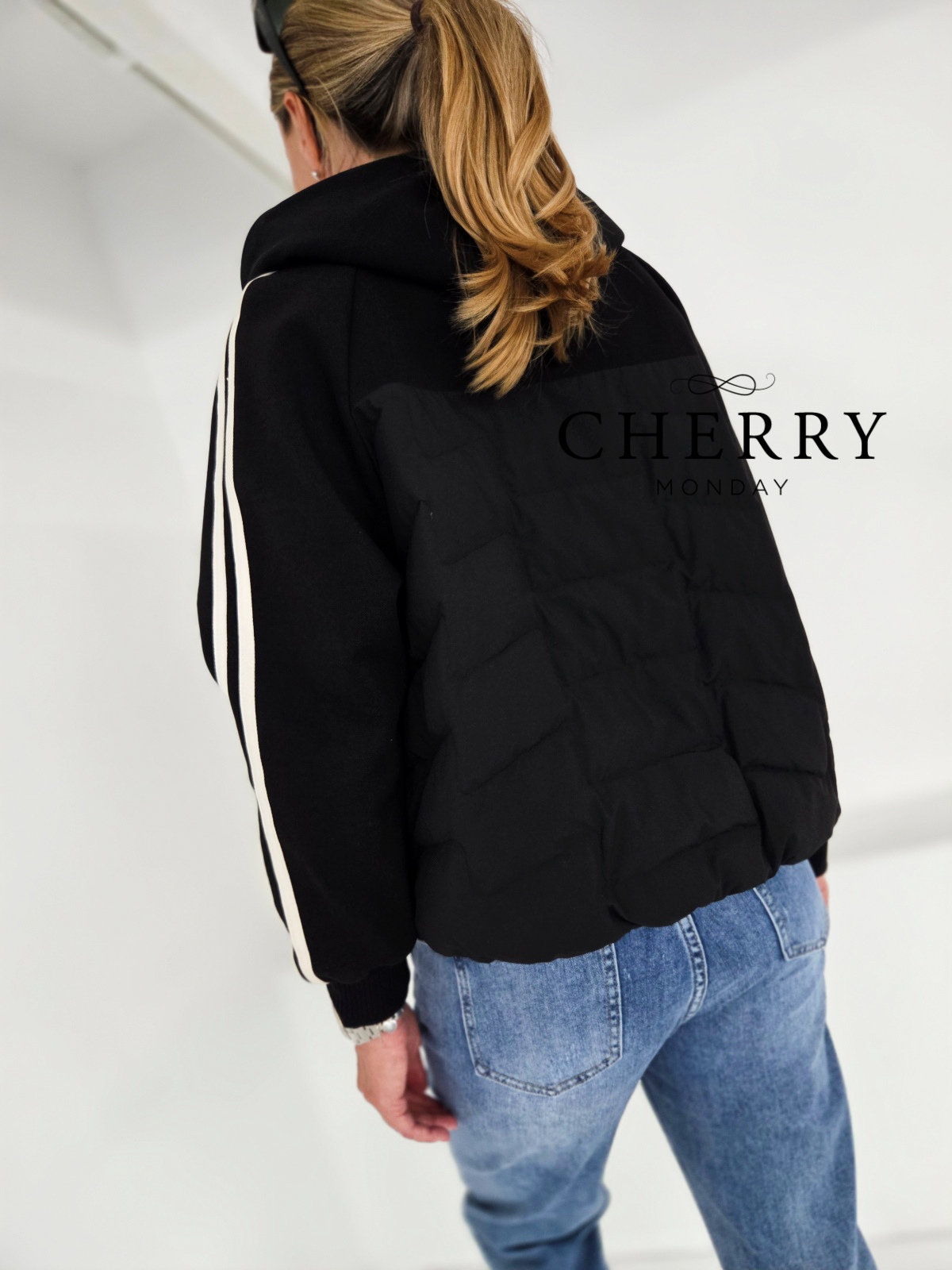 Modna športna prehodna jakna