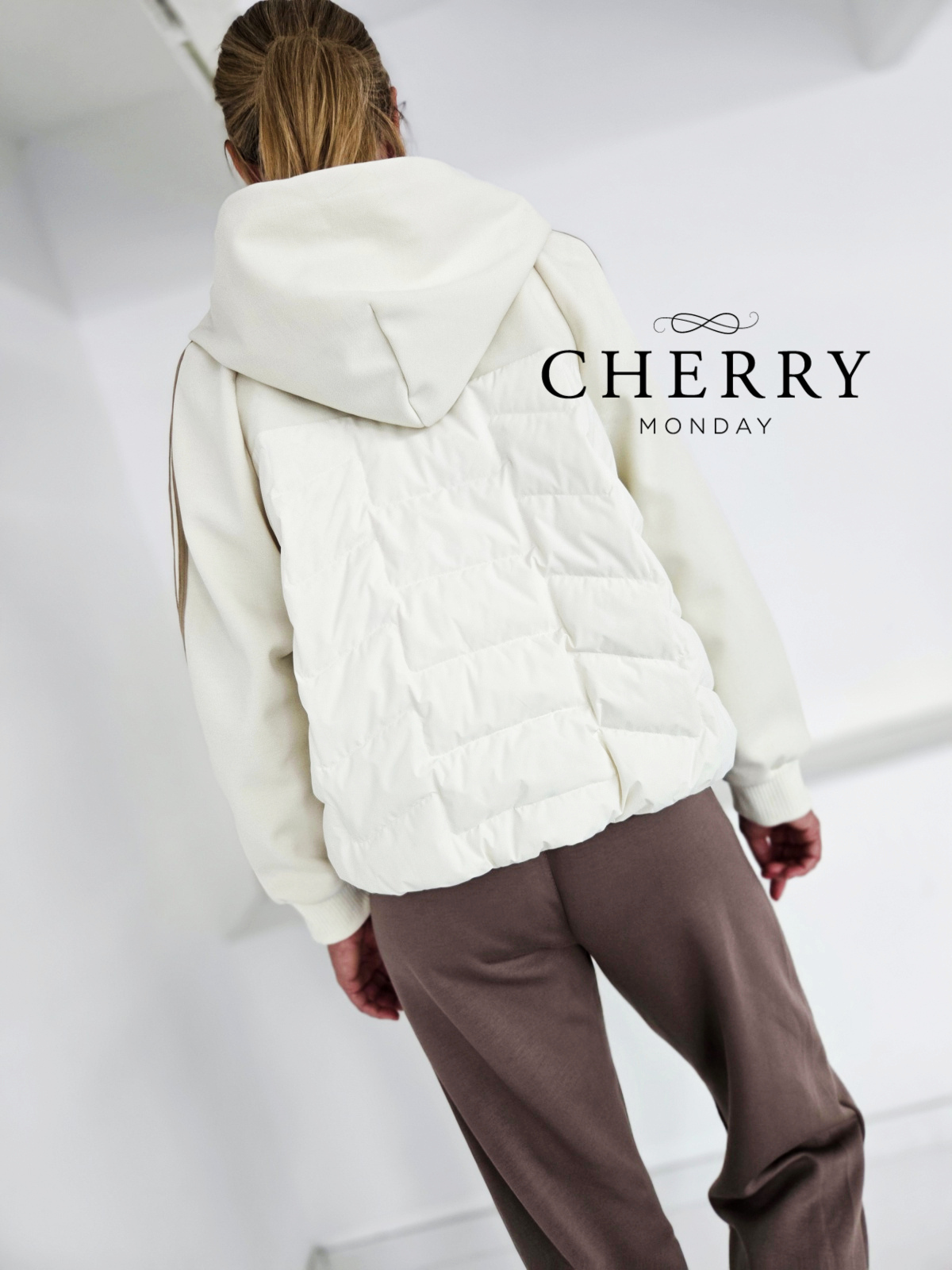 Modna športna prehodna jakna