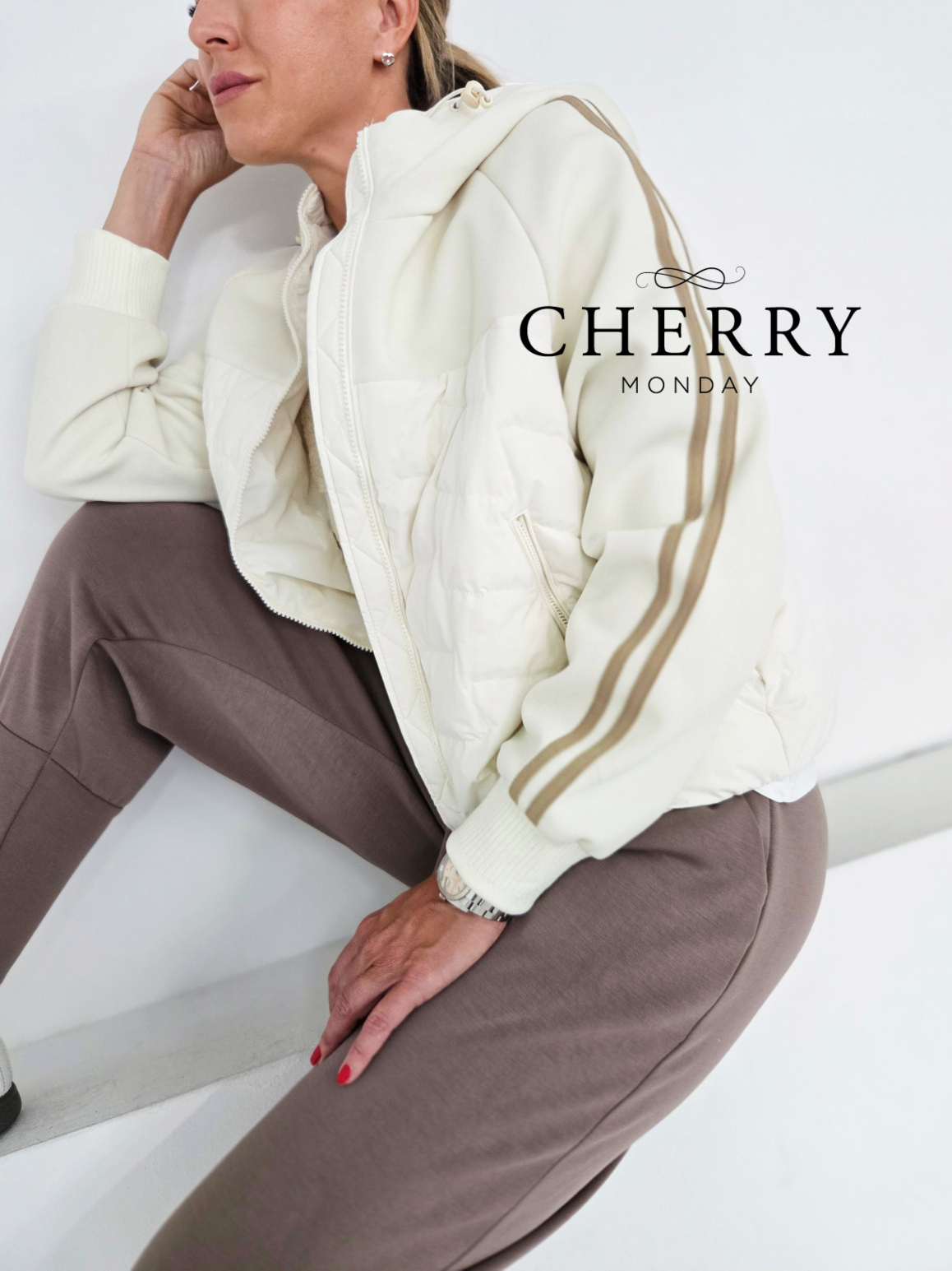 Modna športna prehodna jakna