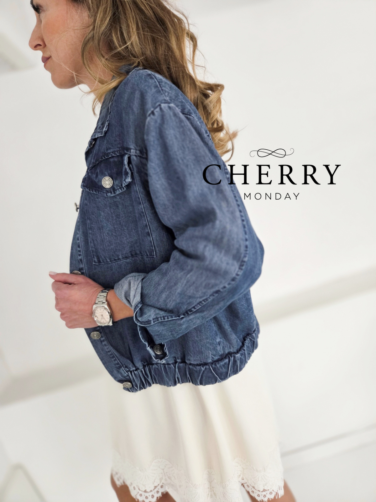 Trendovska oversize jeans jakna