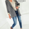 Sportno eleganten blazer s crtami Ozke jeans hlače