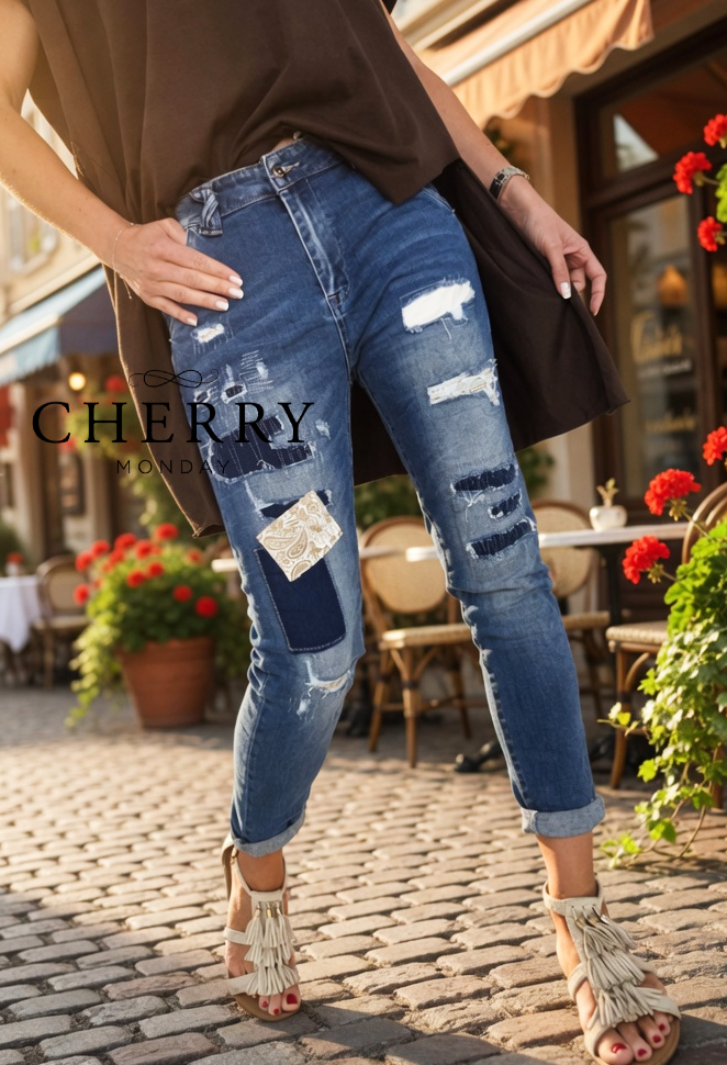 Jeans hlače z zaplatami