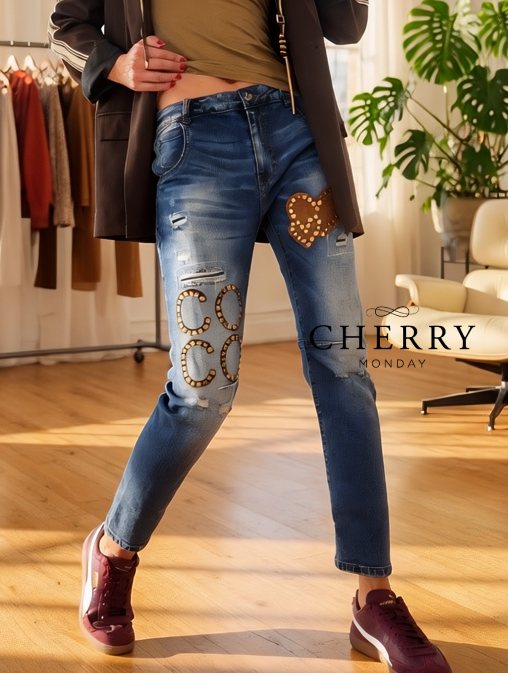 grok_image_1781302522618 Jeans hlače z detajli