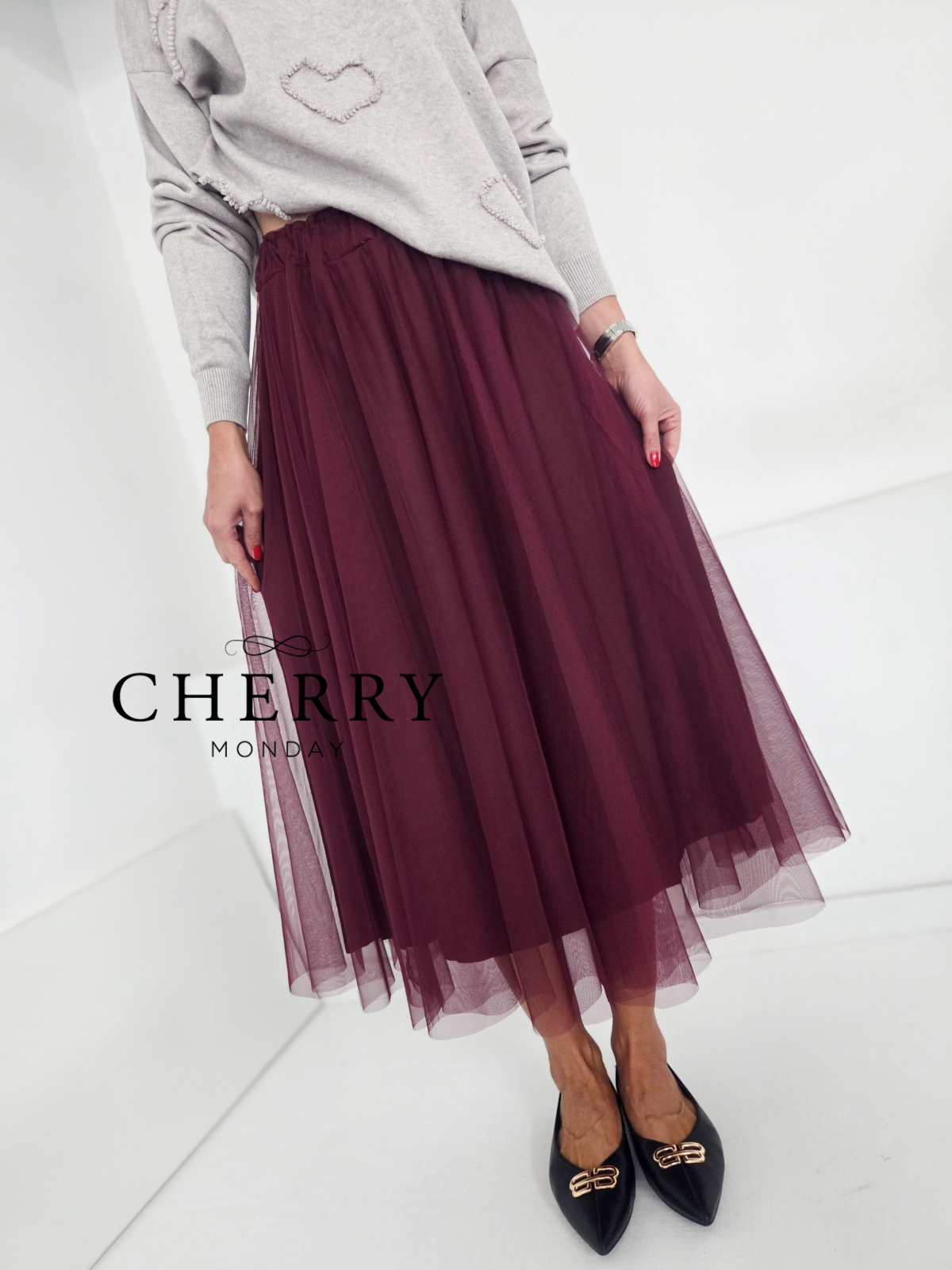 Daljše krilo iz tila