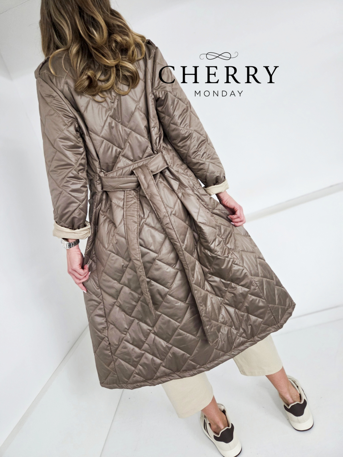 Daljša prehodna bunda