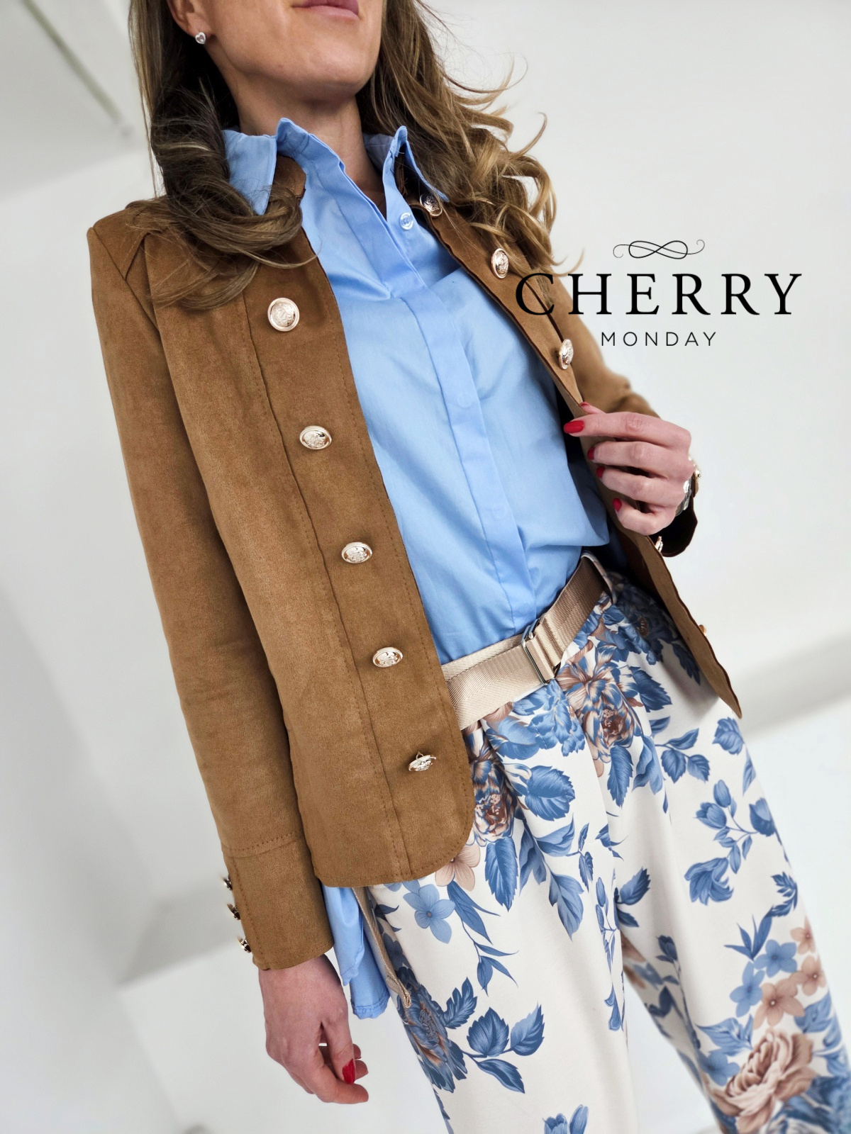 resize_20260212_142150 Blazer s srebrnimi gumbi