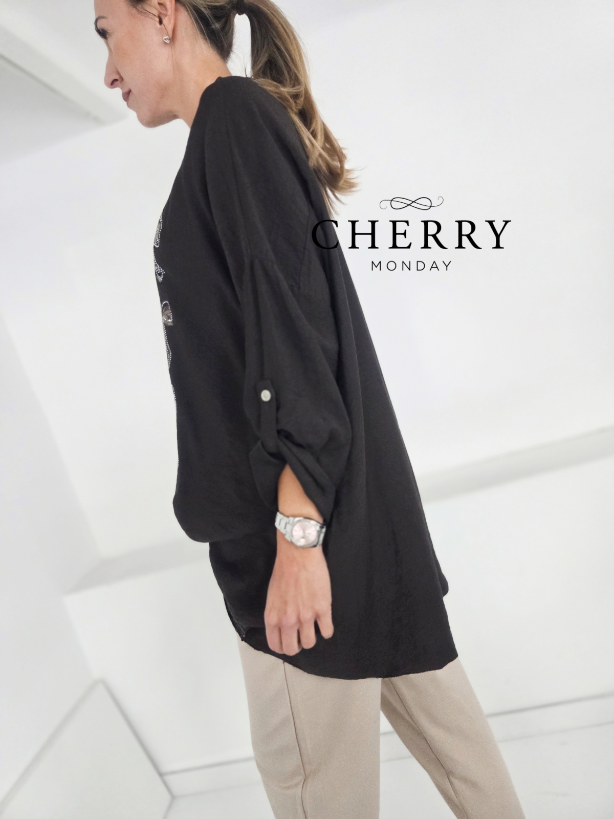 Tunika s potiskom pentljic