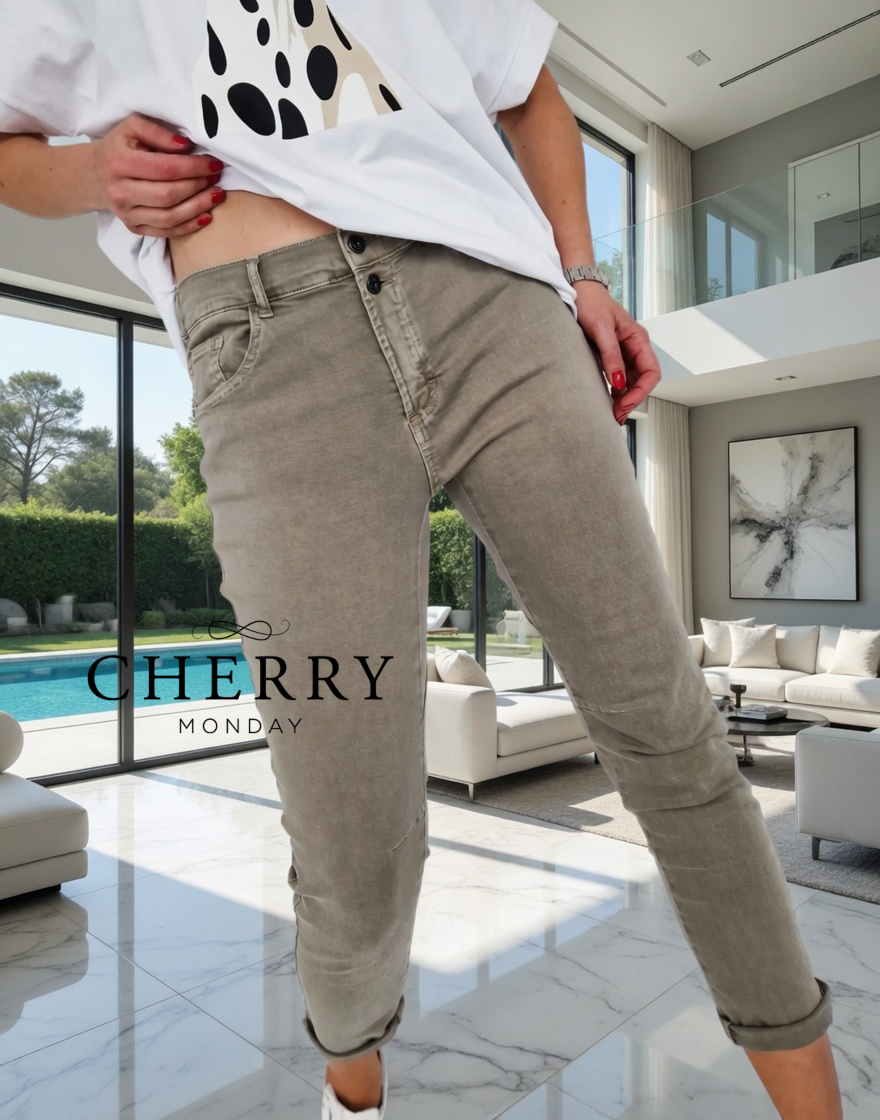 cherry monday 4 (15) Barvne elastične jeans hlače