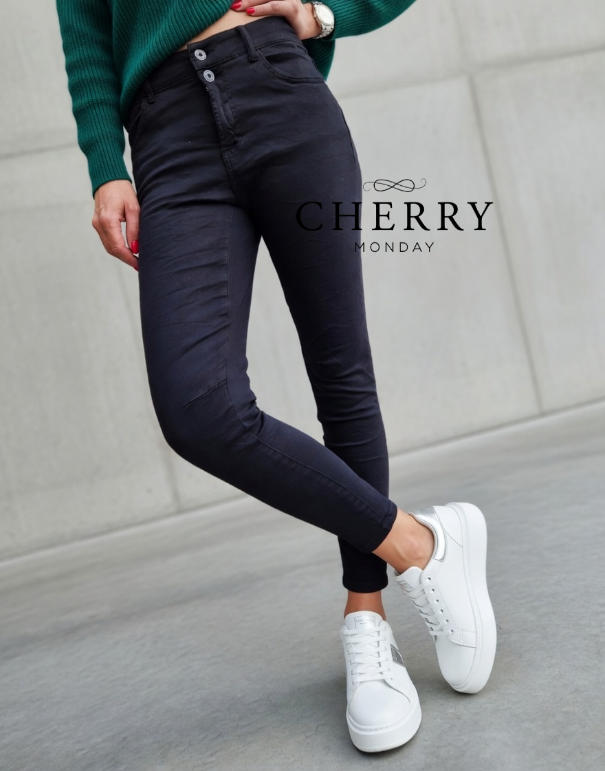 cherry monday 4 (7) Barvne elastične jeans hlače