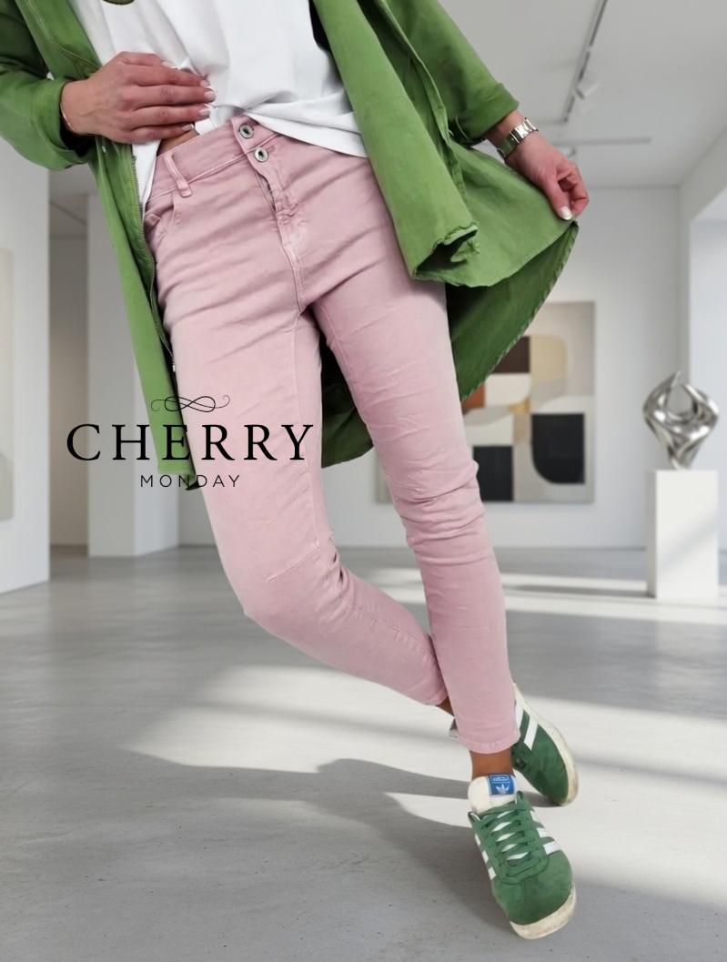 cherry monday 4 (8) Barvne elastične jeans hlače