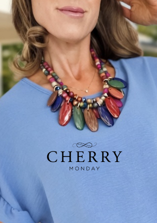 cherry monday (50).2jpg Bogata lesena ogrlica