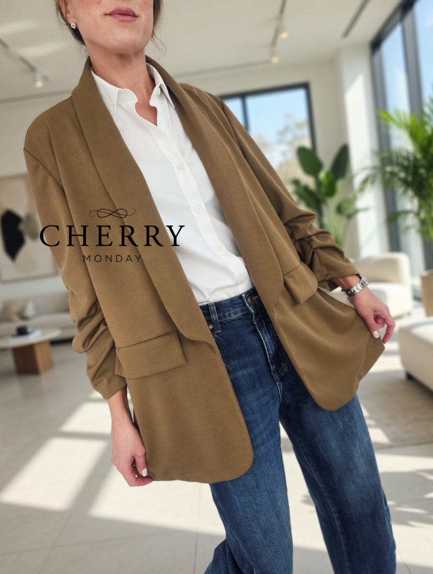 Tanjši blazer - plus size