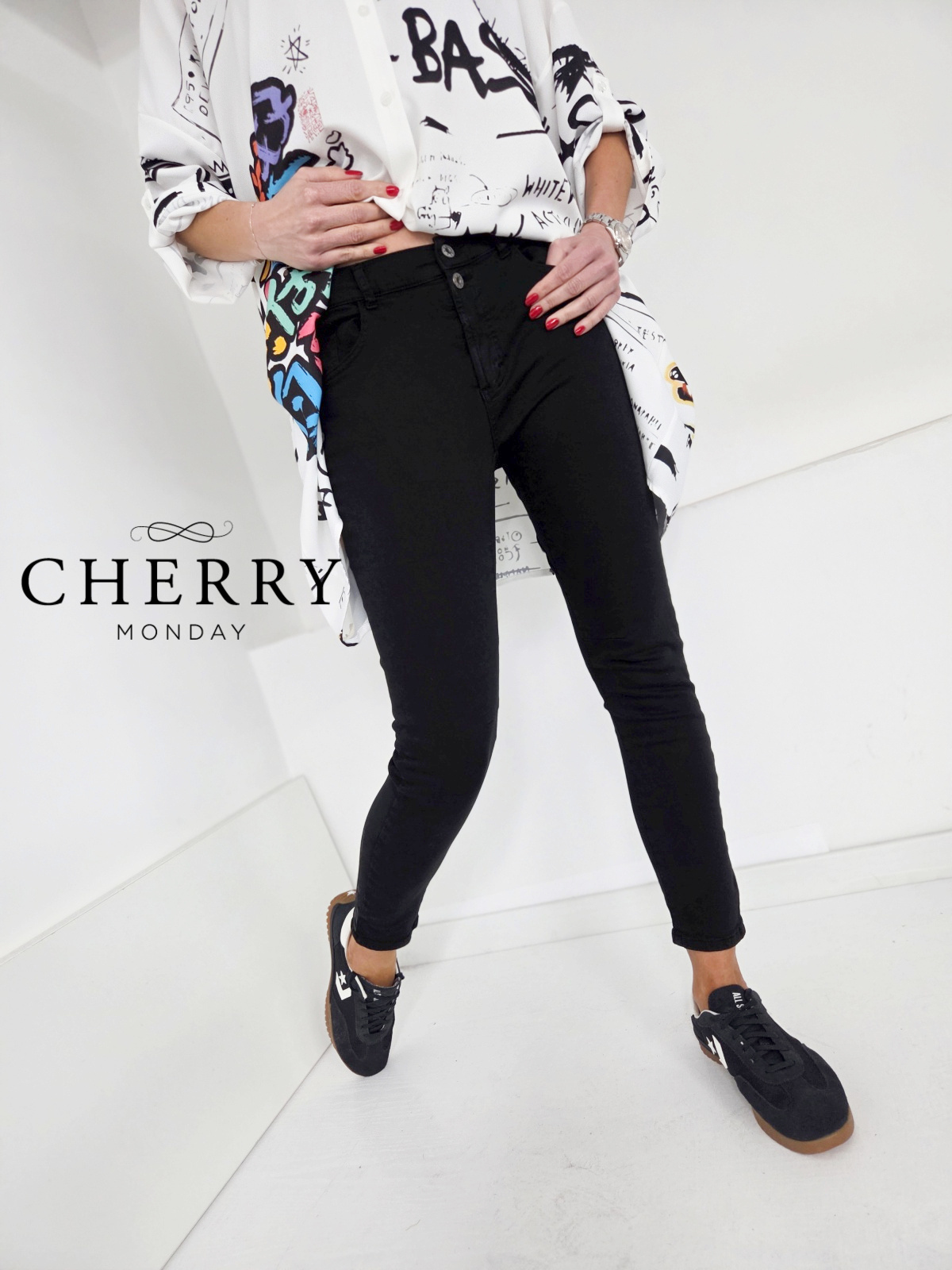 Barvne elastične jeans hlače