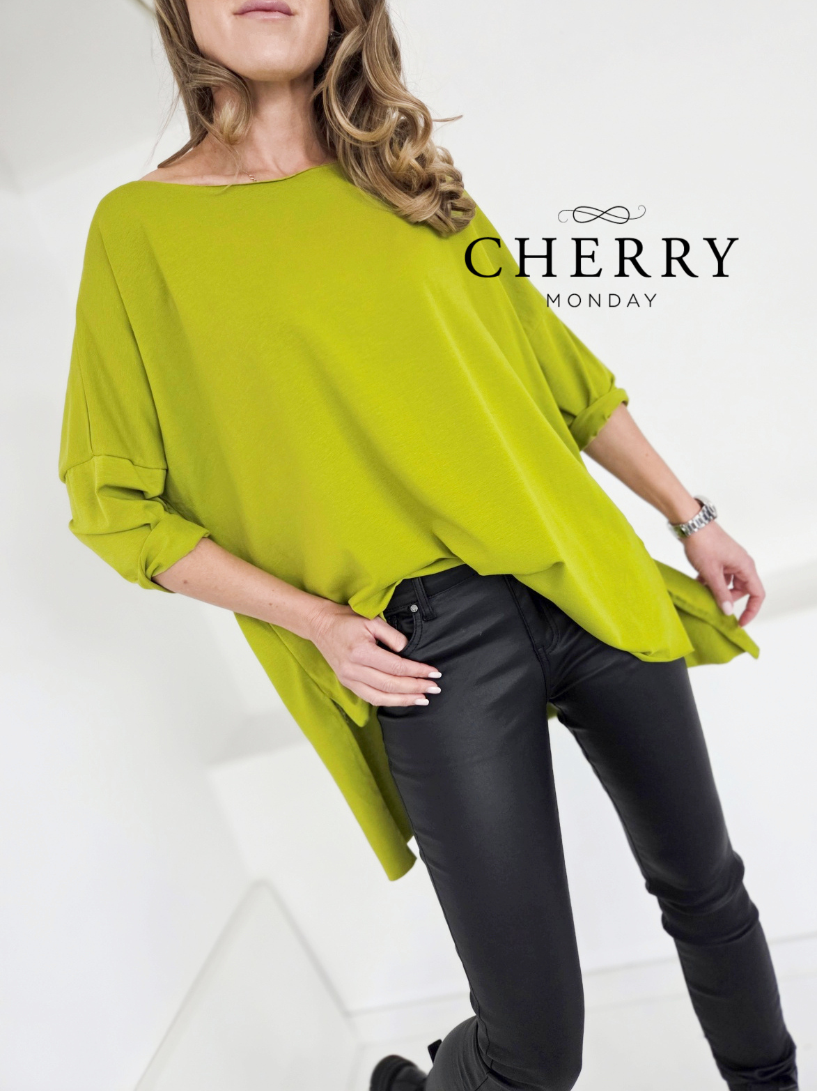 resize_20251208_103245 Preprosta tunika