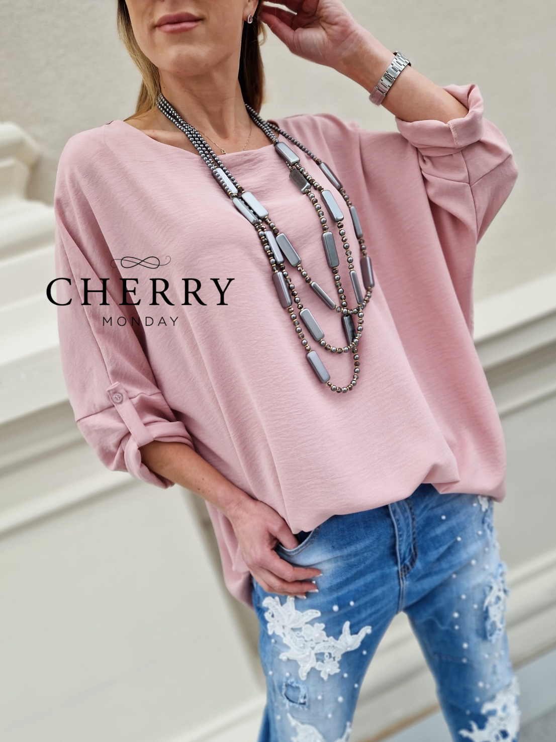 Bluza metuljastega kroja