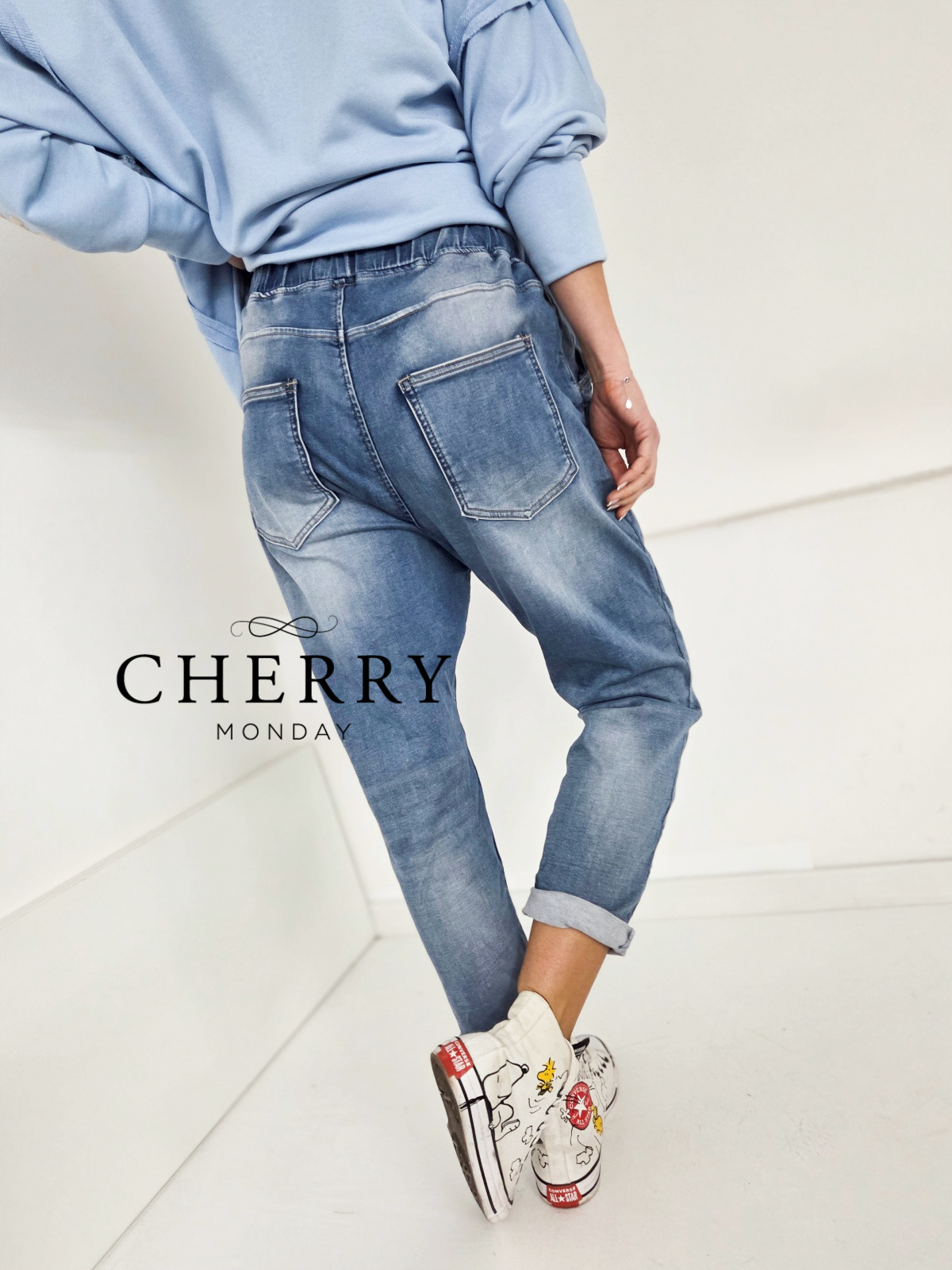 Elastične baggy jeans hlače