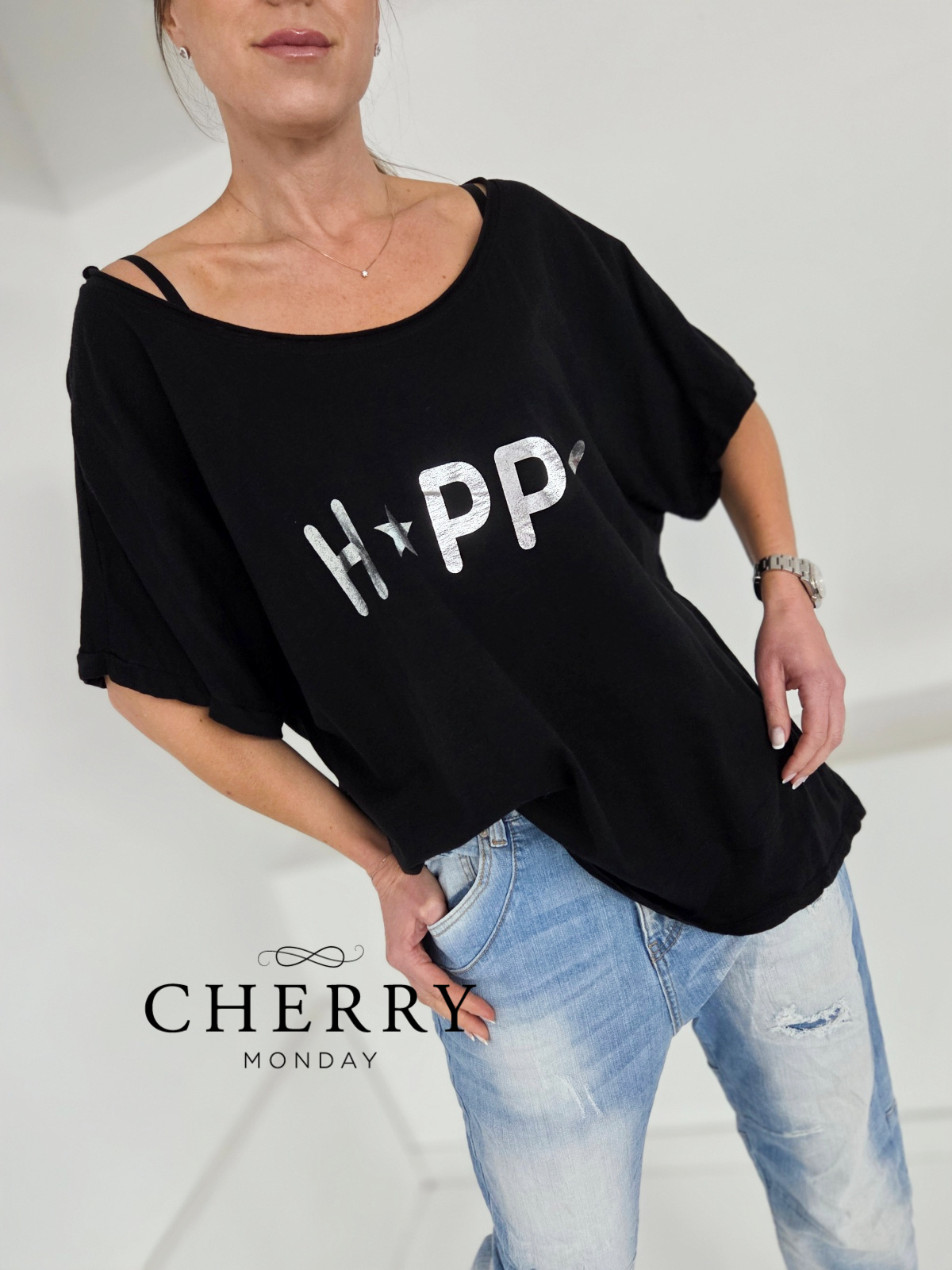 Kratka majica s srebrnim potiskom