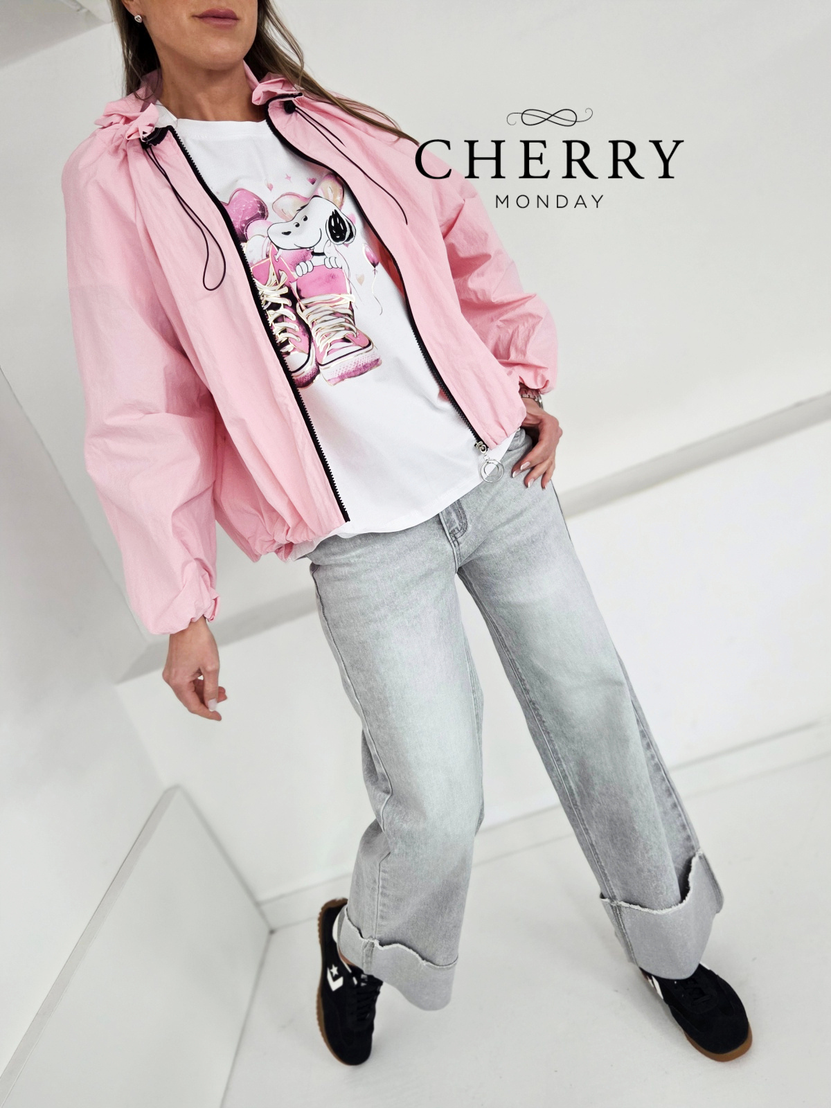 Sive jeans hlače z zavihanim robom