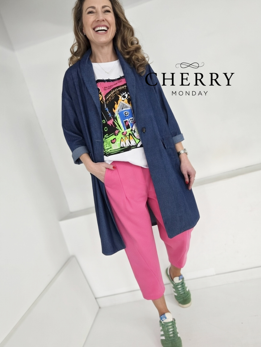 Prehodni plašč iz lahkotnega jeansa