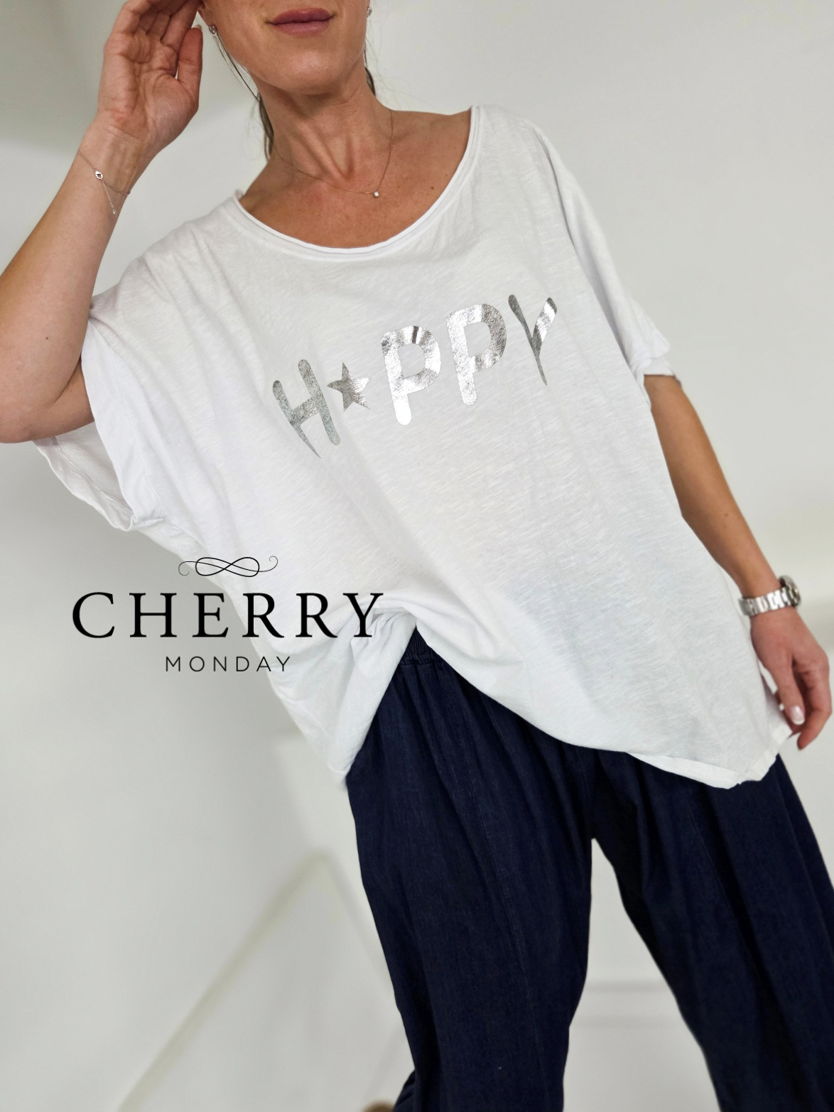 Kratka majica s srebrnim potiskom