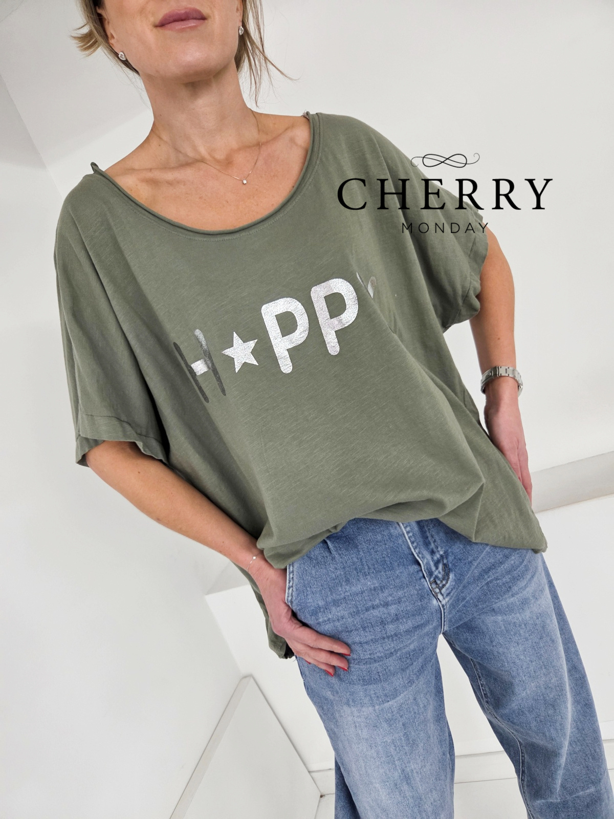 Kratka majica s srebrnim potiskom