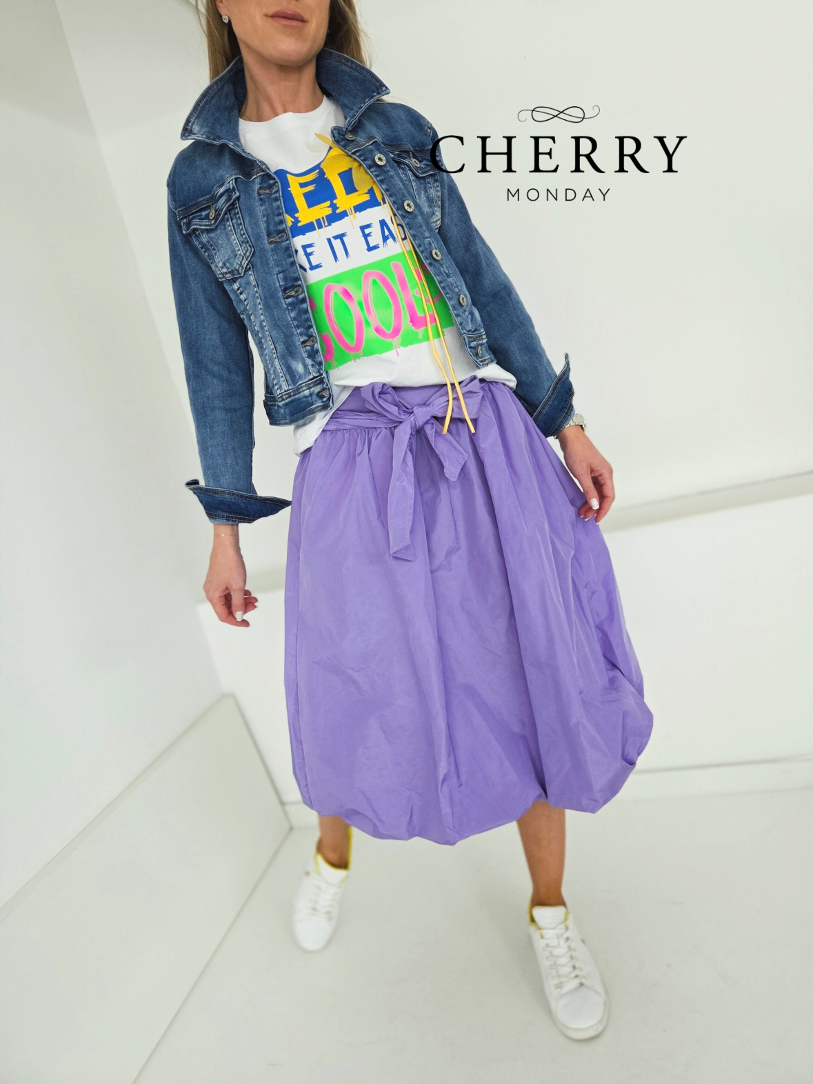 Kratka majica z napisom