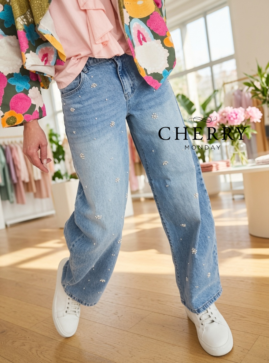 020726 cherrymonday (1) Jeans hlače s perlicami