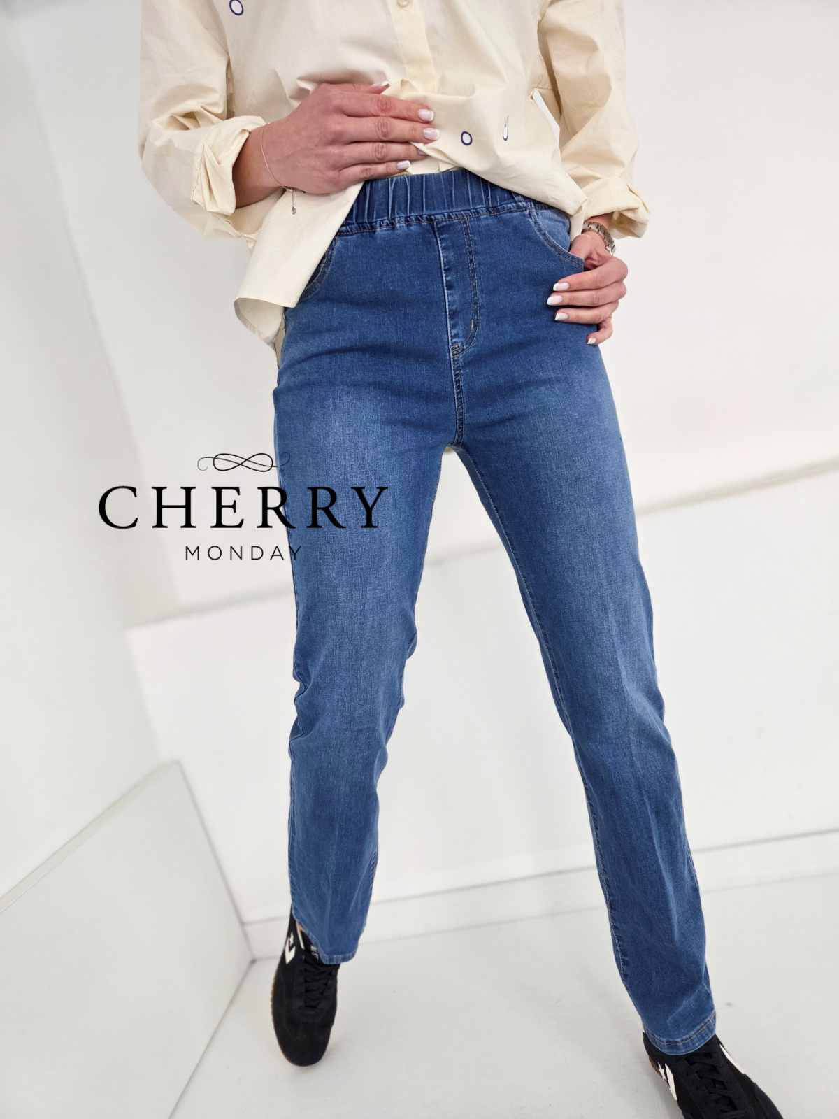 Elastične PLUS SIZE jeans hlače