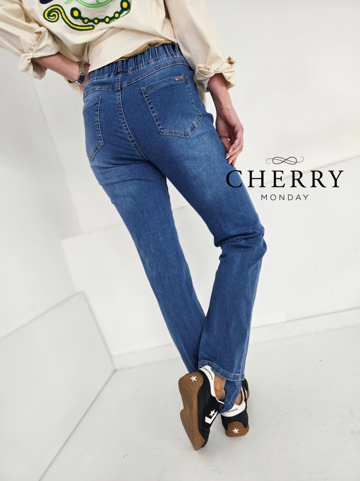 Elastične PLUS SIZE jeans hlače