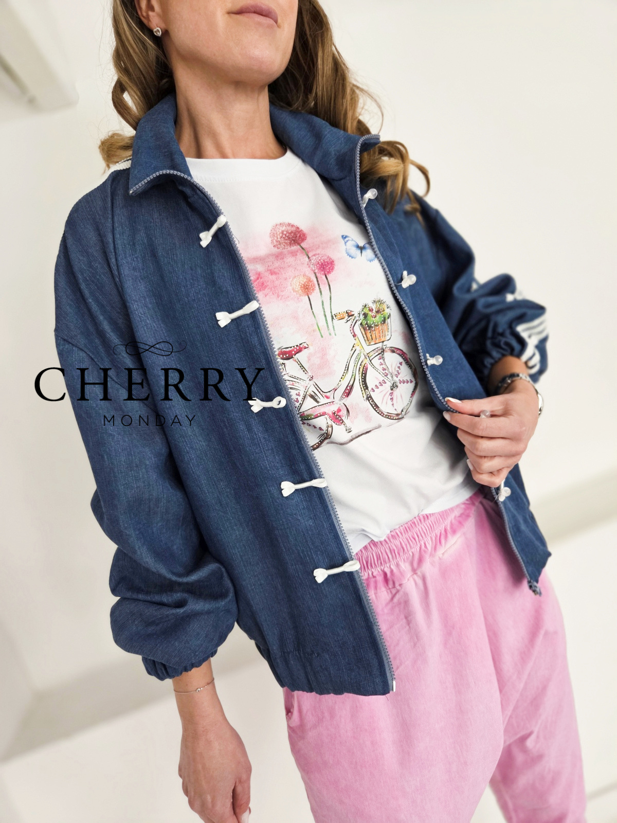 Vrhunska jeans jakna